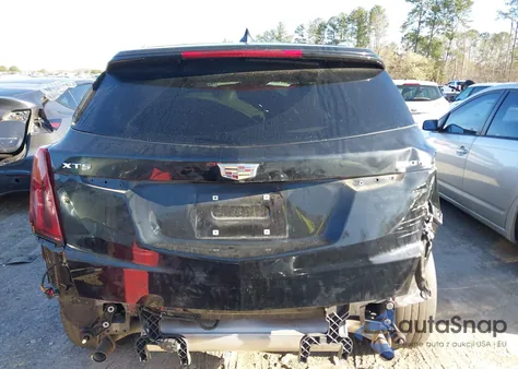 2022 Cadillac Xt5 Fwd Premium Luxury z USA, uszkodzony, nr VIN 1GYKNCR40NZ140130